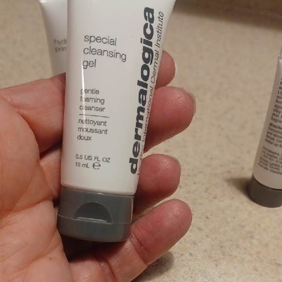 Dermalogica Special Cleansing Gel and Hydrablur Primer Set - Picture 4 of 4